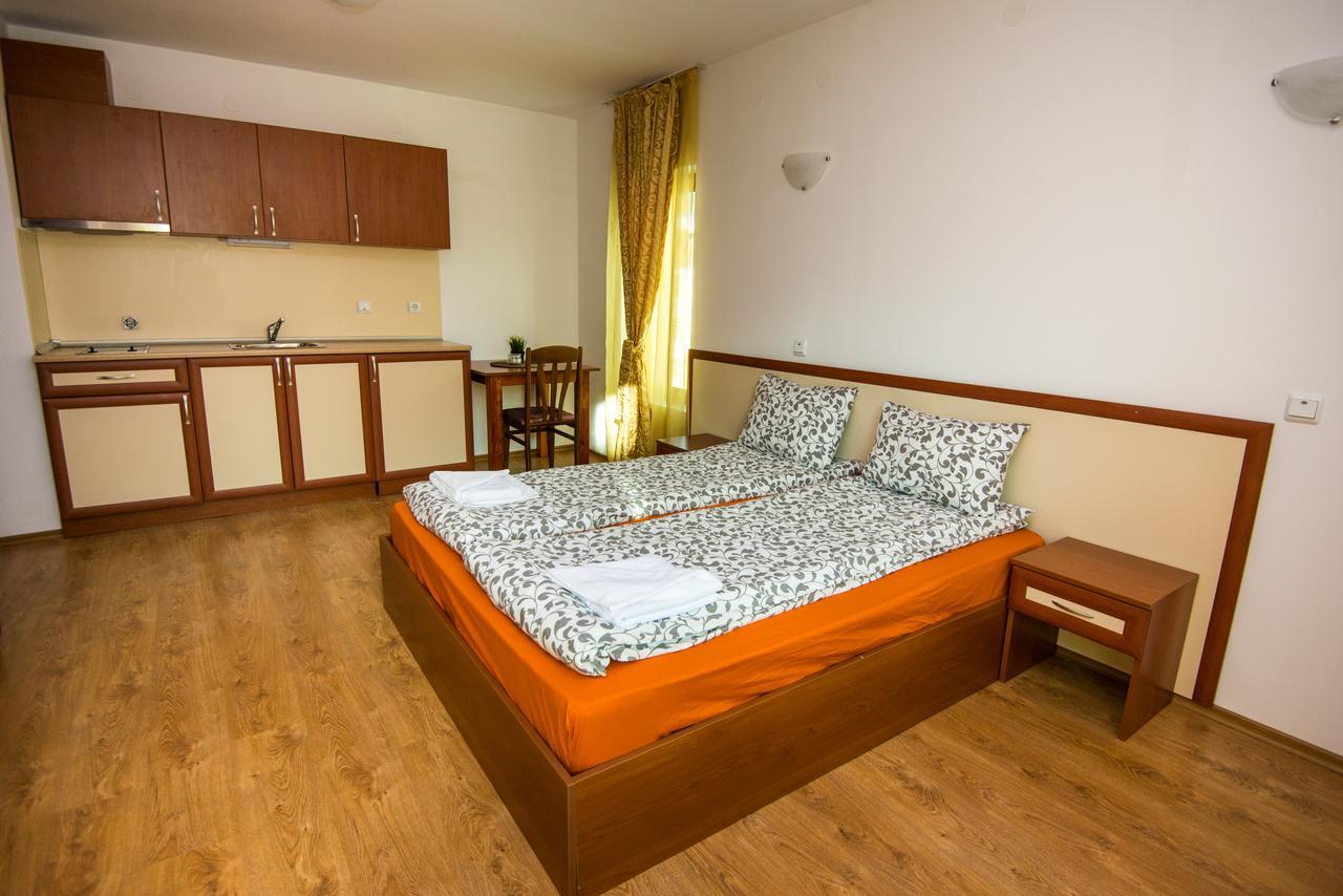 La Pierre Apartments Bansko Extérieur photo